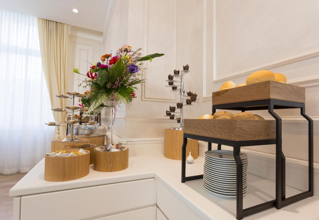 Amsterdam Suite Hotel & Spa 리미니 외부 사진